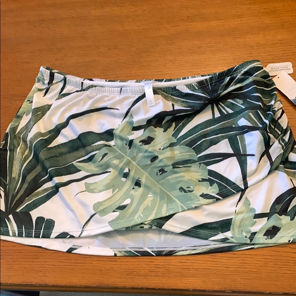 Lane Bryant 18 Tropical Leaf Print Swim Skirt